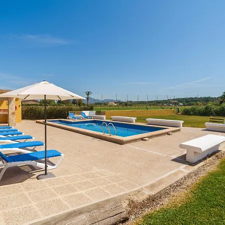 Vakantiehuis Patriarca, For 8 With Pool, Garden And Mountain Views Alcúdia