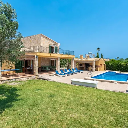 Casa de Férias Patriarca, For 8 With Pool, Garden And Mountain Views Alcúdia