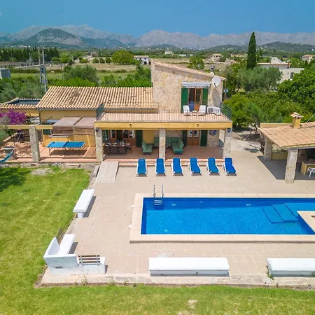 Casa de Férias Patriarca, For 8 With Pool, Garden And Mountain Views
