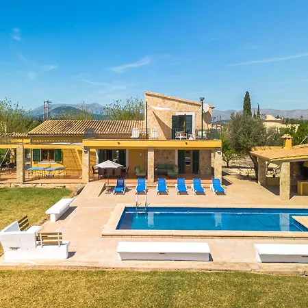Casa de Férias Patriarca, For 8 With Pool, Garden And Mountain Views